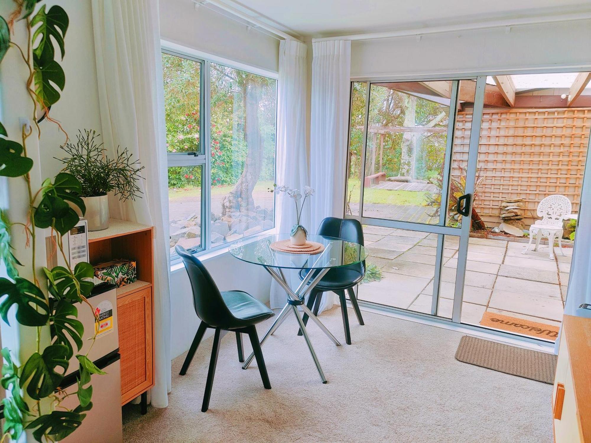 אגם טאופו Delight In Birch-Lake View Holiday Home מראה חיצוני תמונה